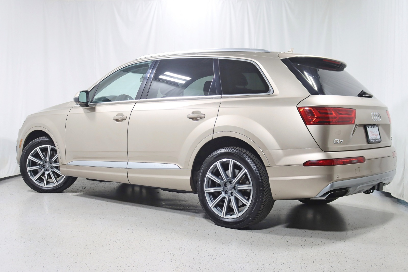 2018 AUDI Q7 - Image 10