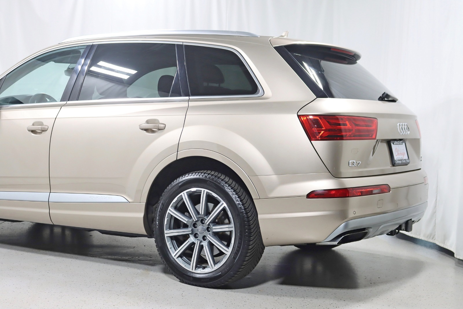 2018 AUDI Q7 - Image 11