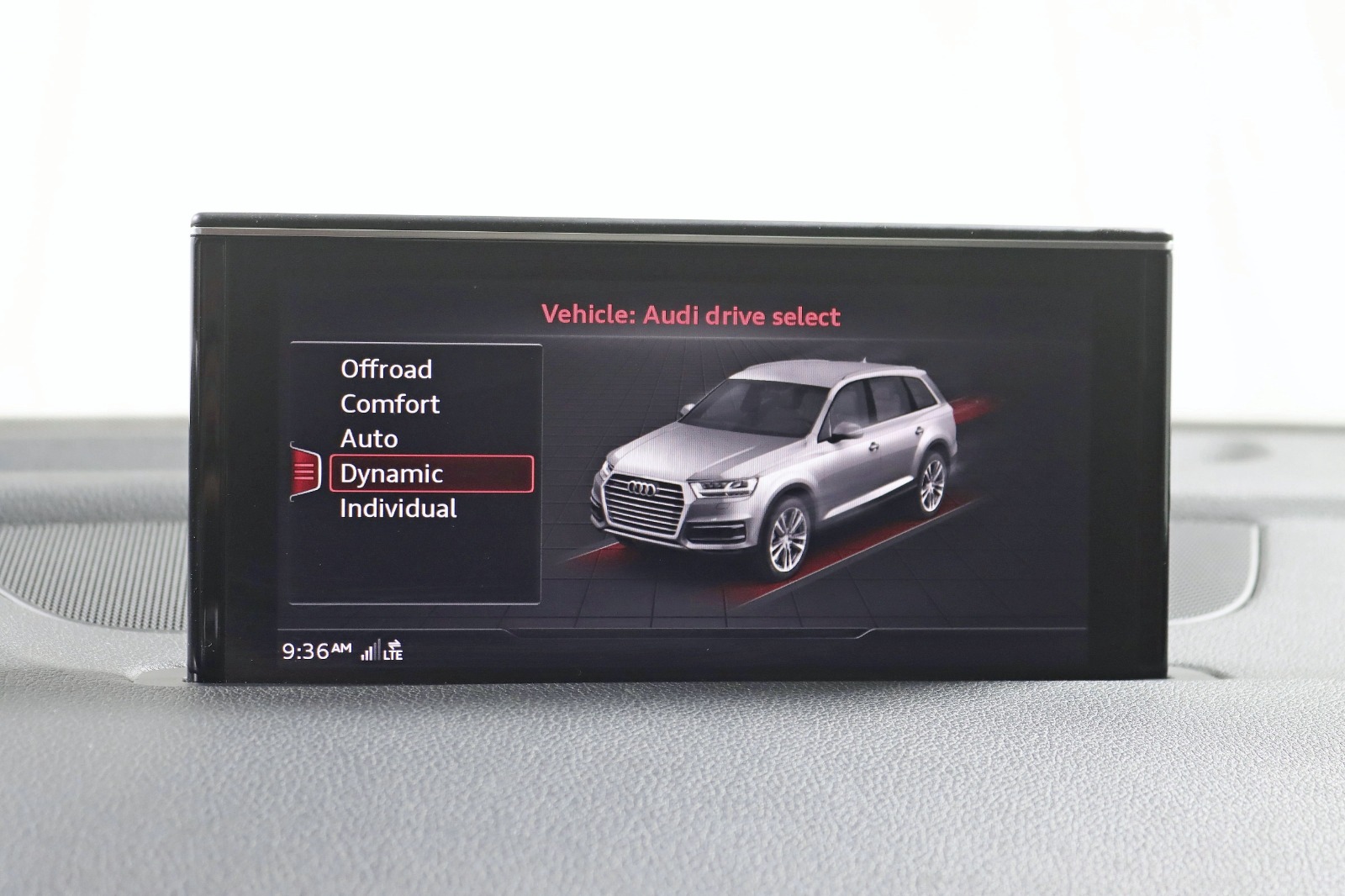 2018 AUDI Q7 - Image 25