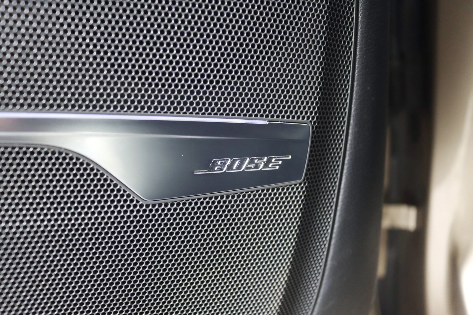 2018 AUDI Q7 - Image 38