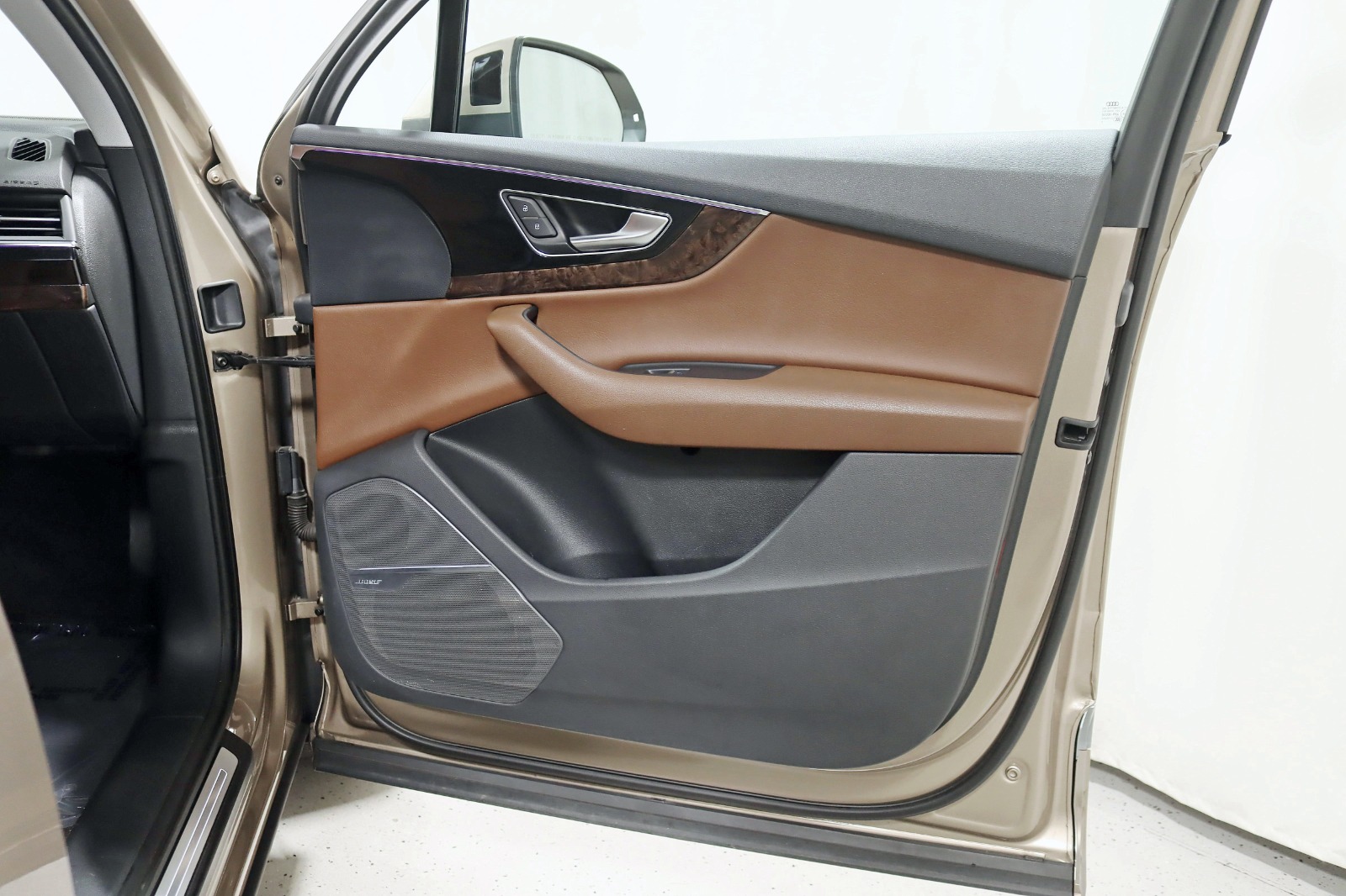 2018 AUDI Q7 - Image 40