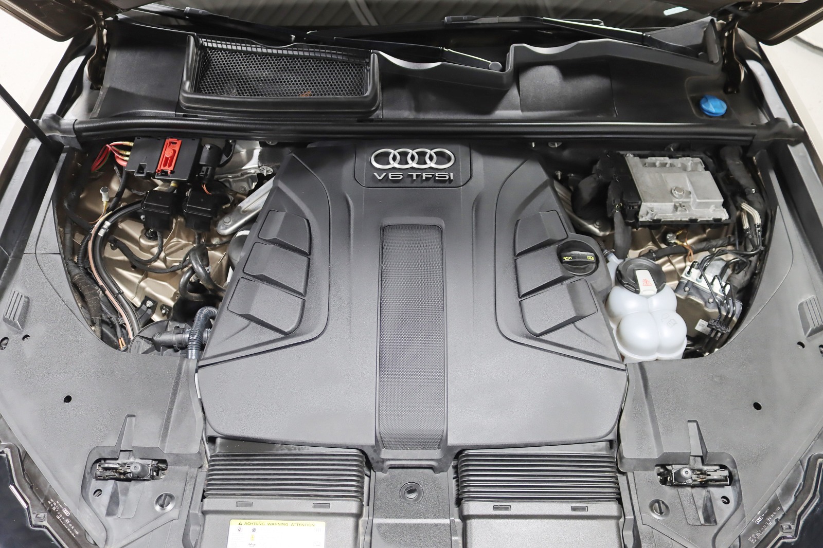 2018 AUDI Q7 - Image 48