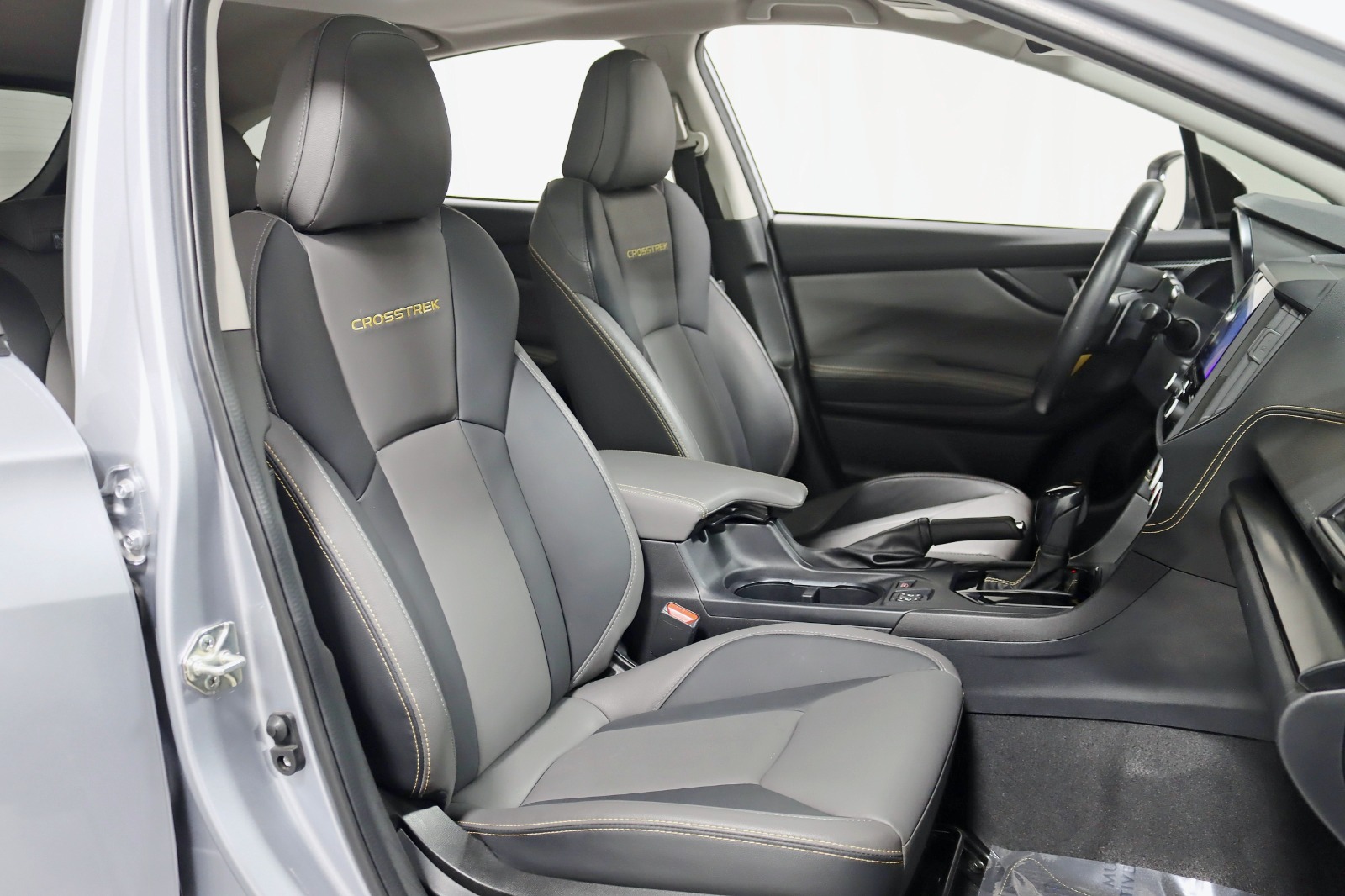 2021 SUBARU CROSSTREK - Image 26