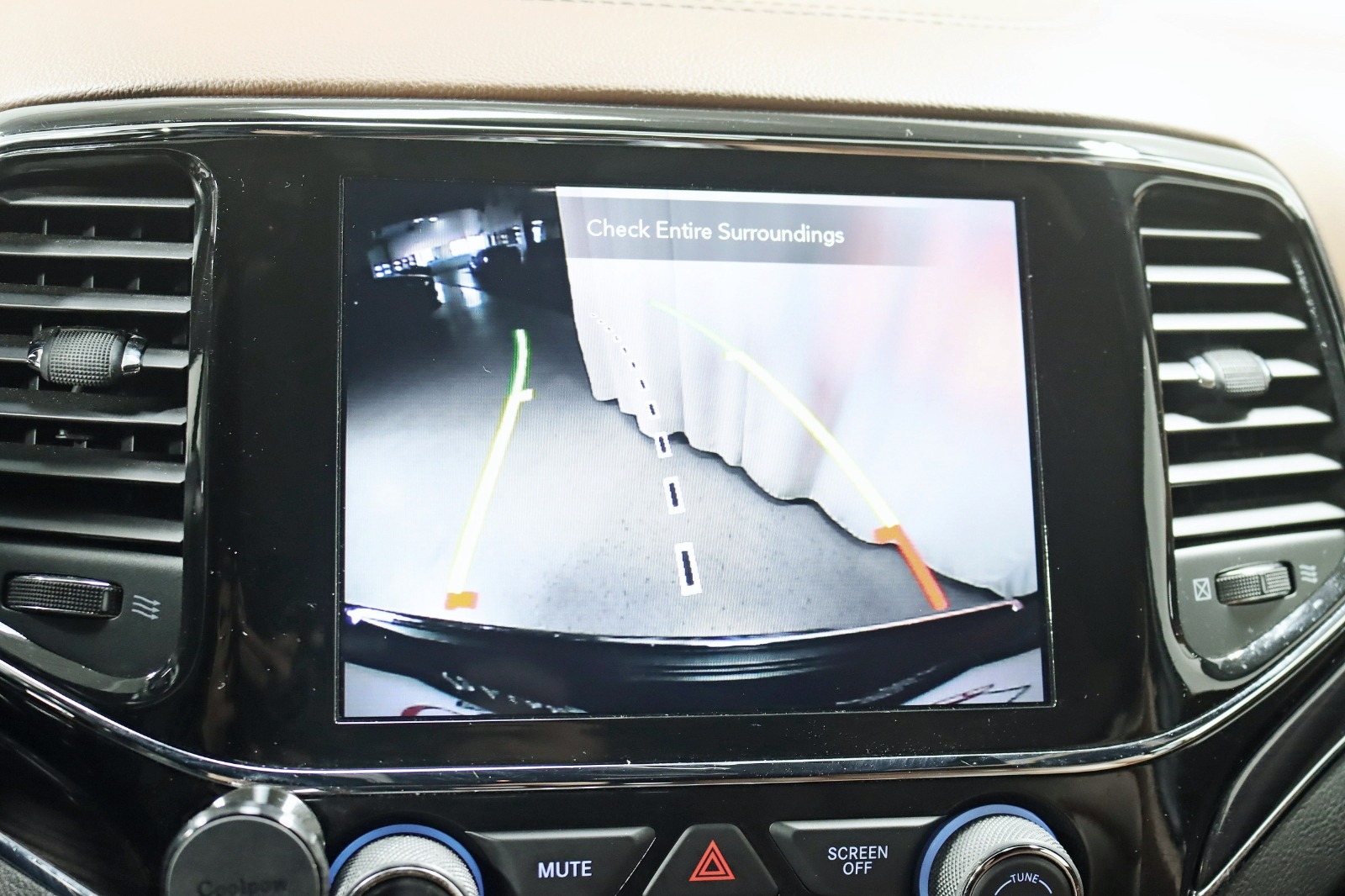 2021 JEEP GRAND CHEROKEE - Image 20