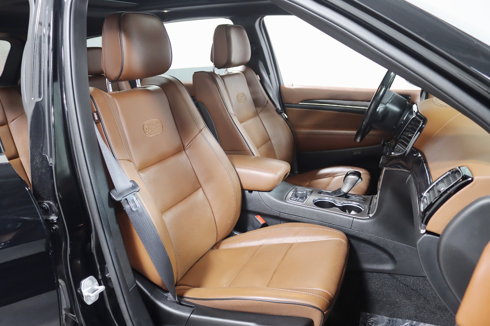 2021 JEEP GRAND CHEROKEE - Image 29