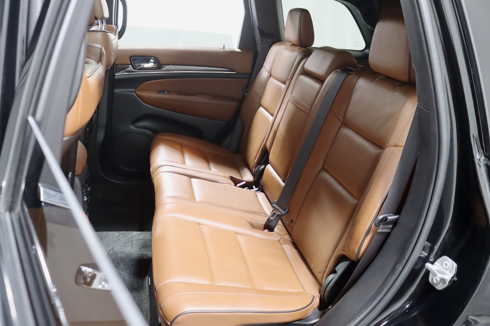 2021 JEEP GRAND CHEROKEE - Image 30