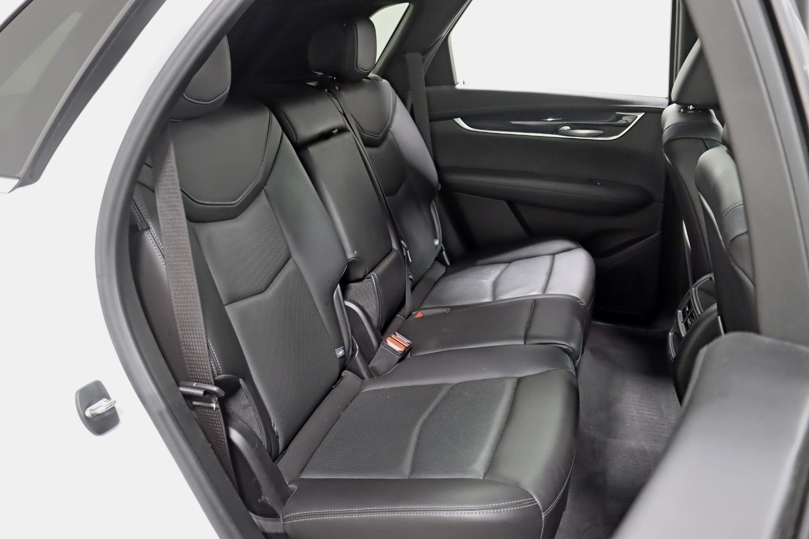 2021 CADILLAC XT5 - Image 28