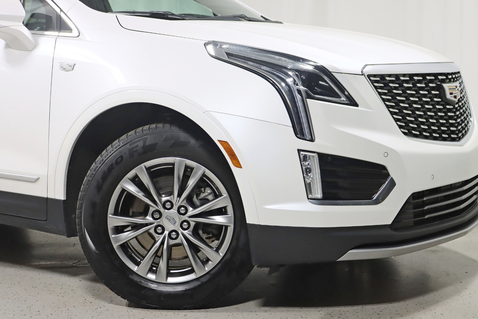 2021 CADILLAC XT5 - Image 6