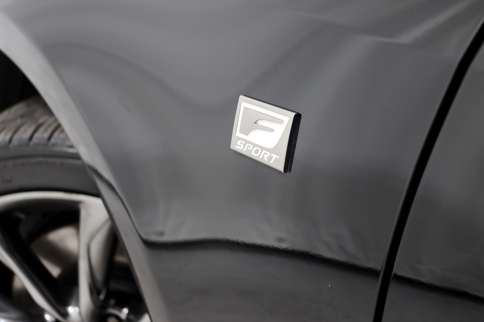 2022 LEXUS RC - Image 14