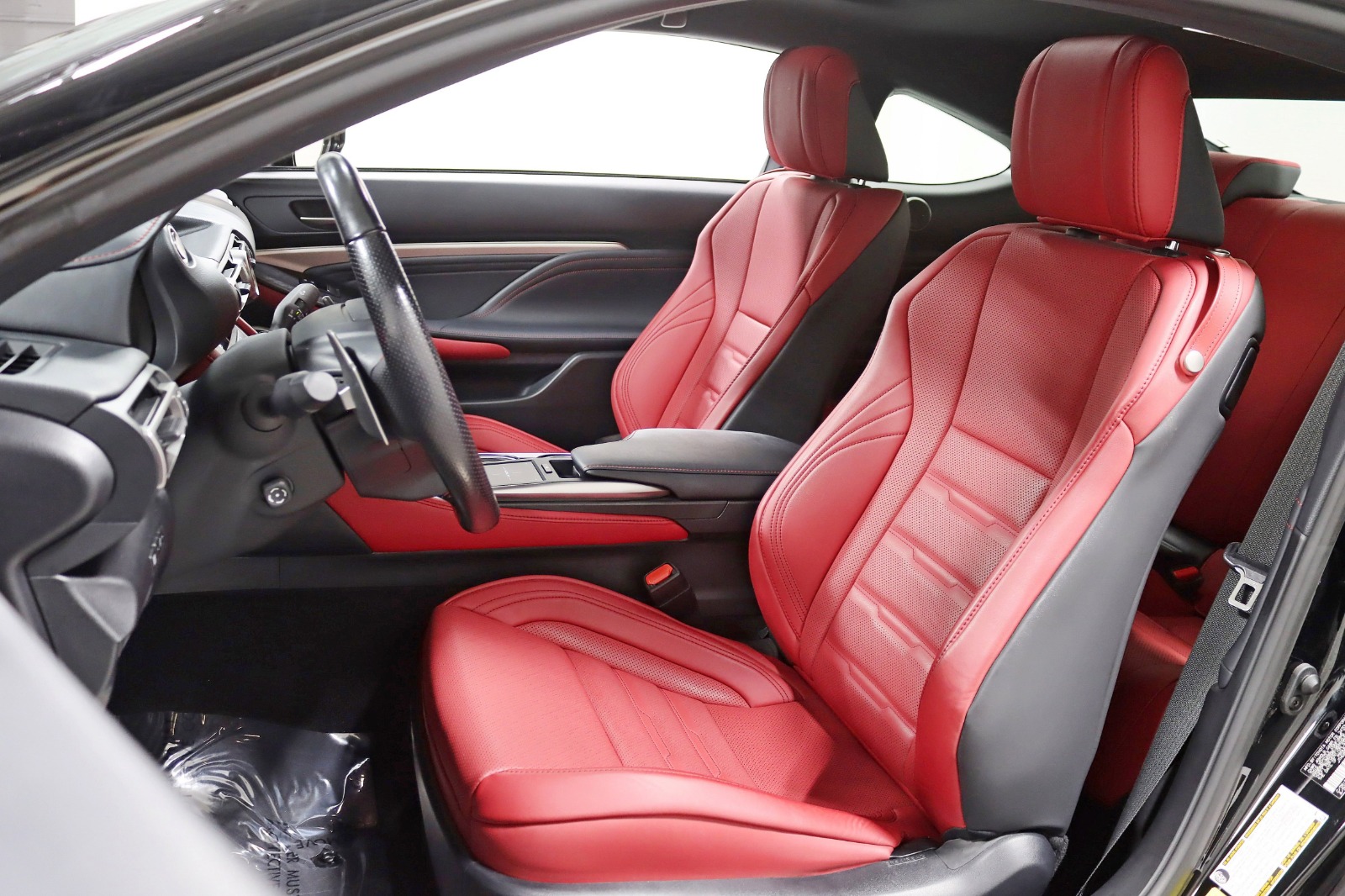 2022 LEXUS RC - Image 28