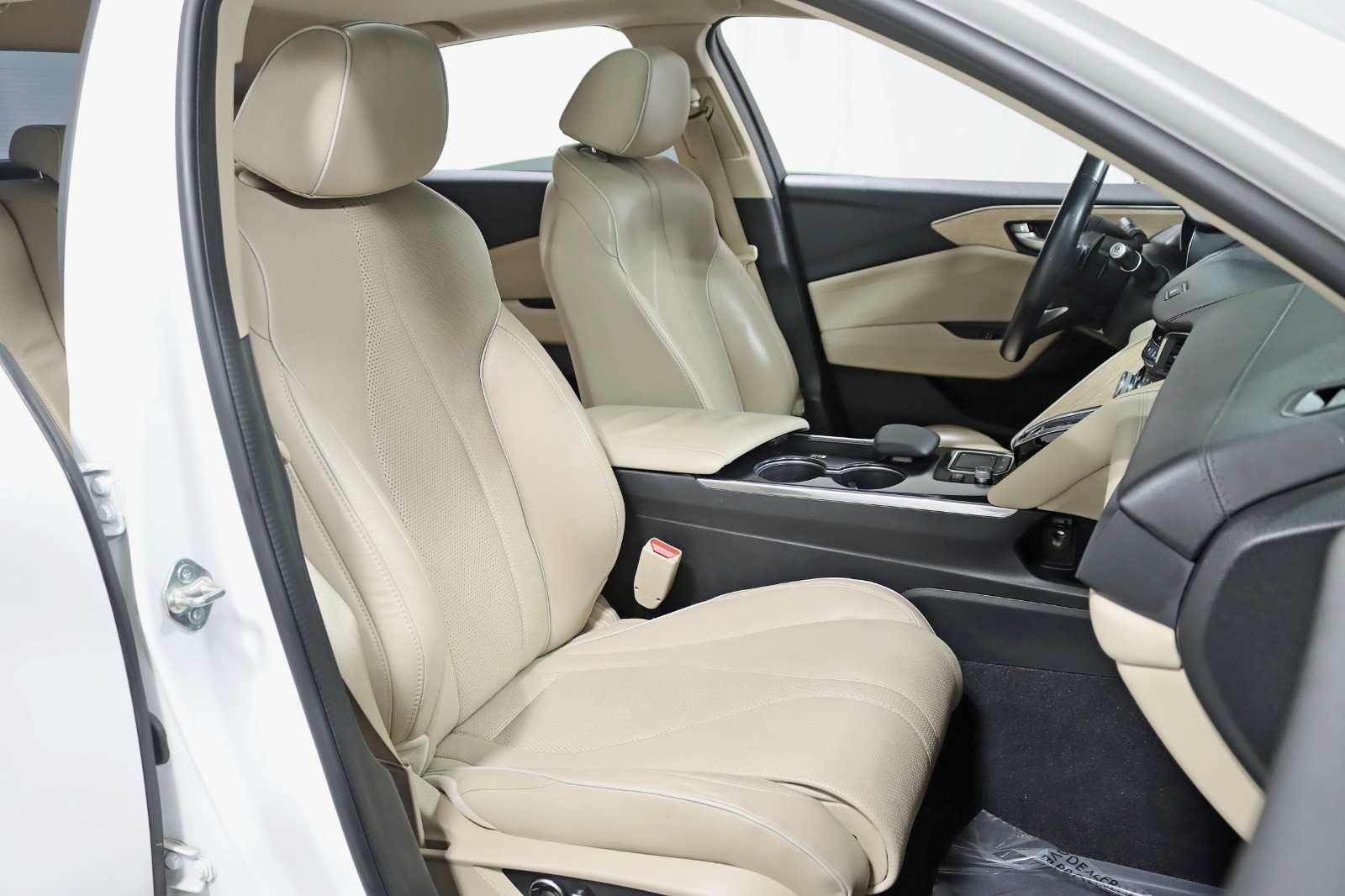 2021 ACURA TLX - Image 28