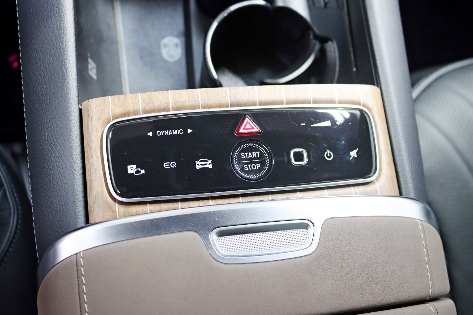 2023 MERCEDES-BENZ EQS-CLASS SEDAN - Image 32