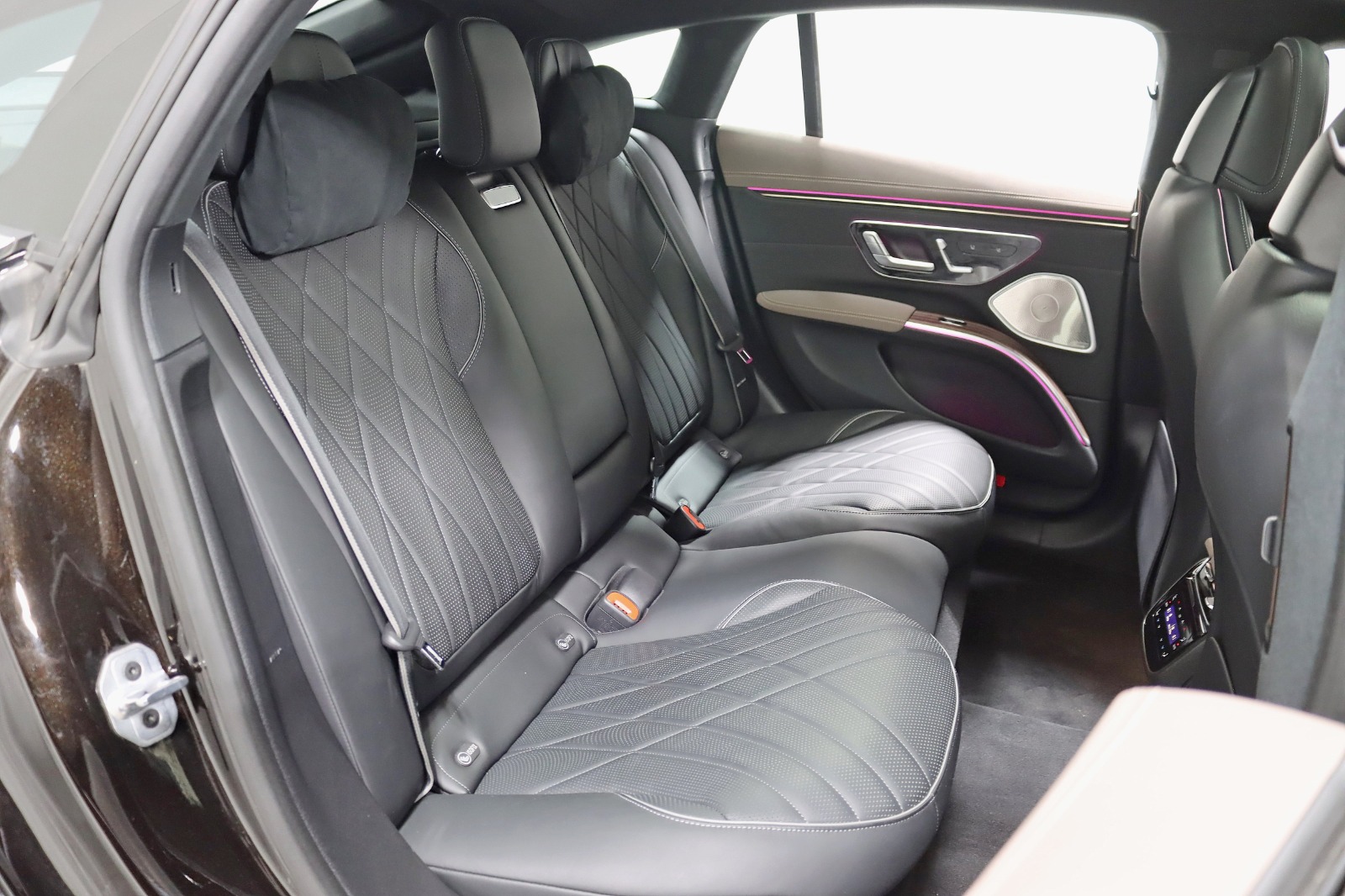 2023 MERCEDES-BENZ EQS-CLASS SEDAN - Image 38