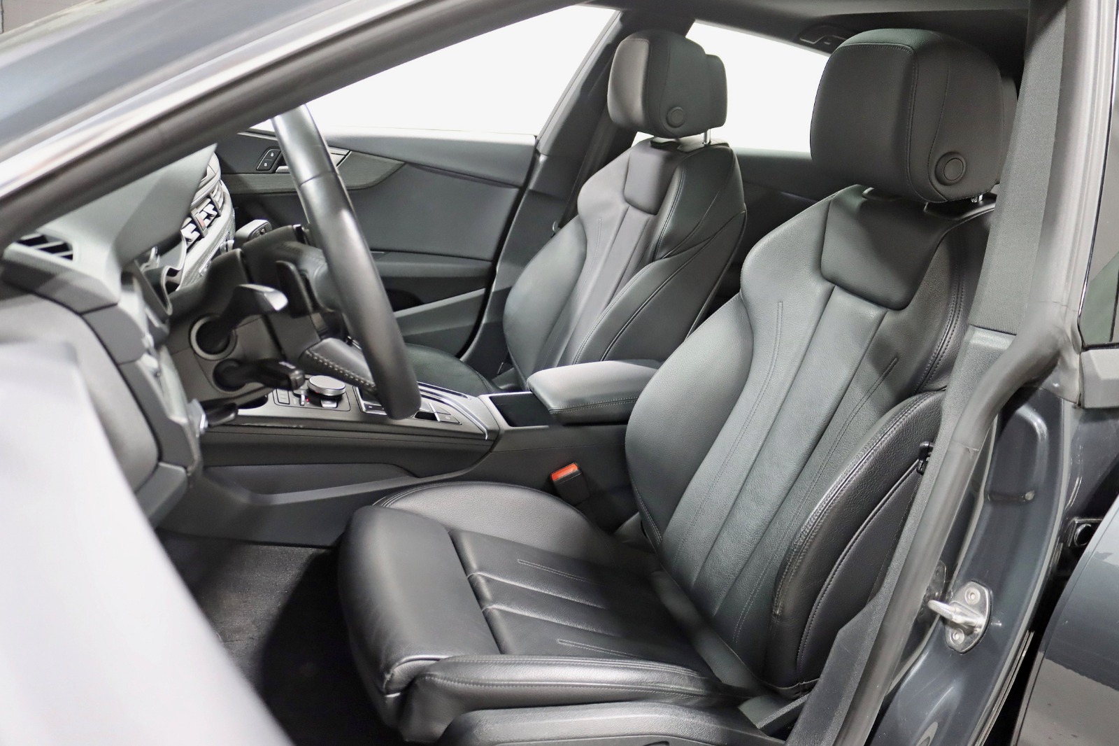 2018 AUDI A5 - Image 30