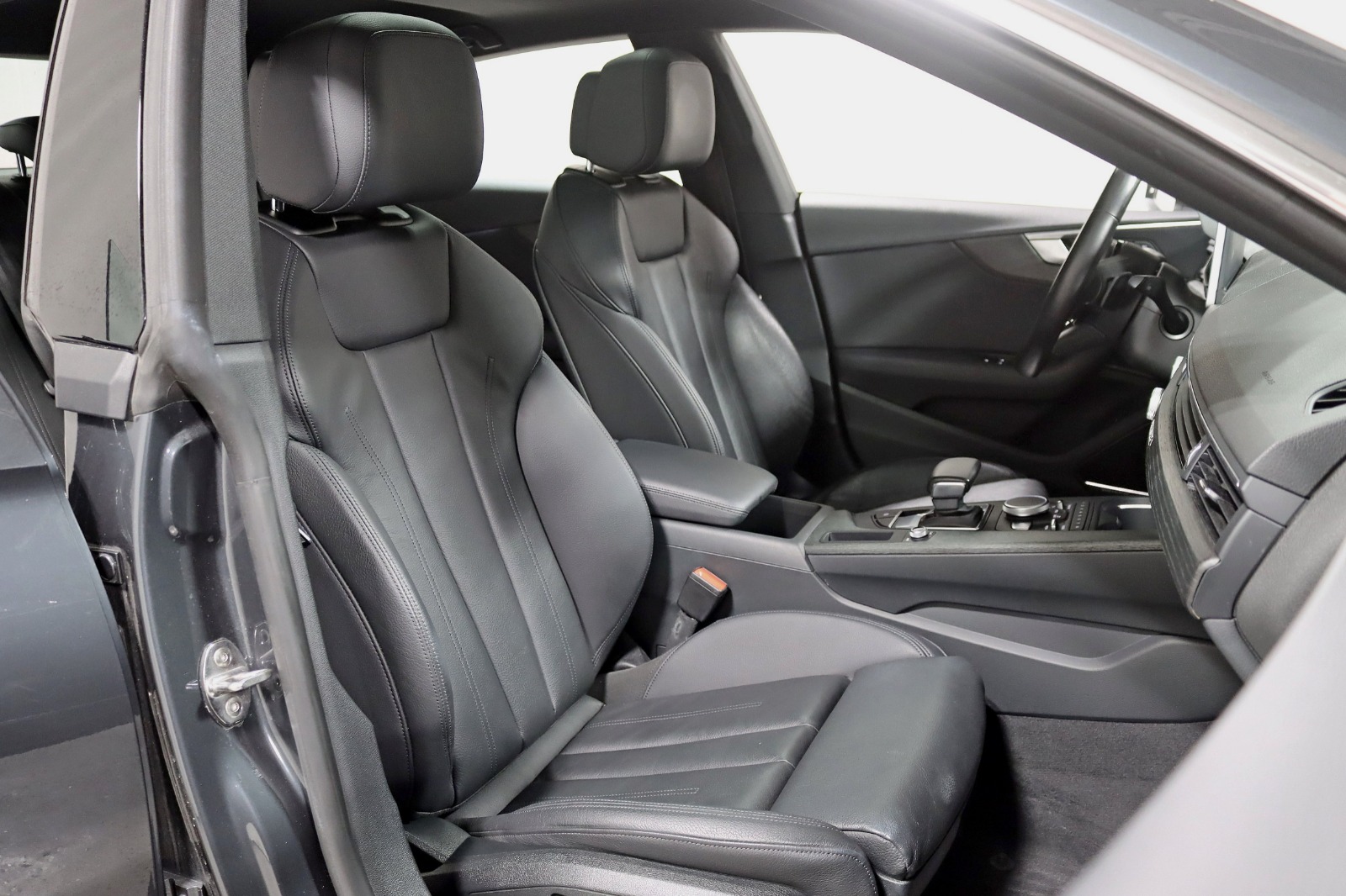 2018 AUDI A5 - Image 31