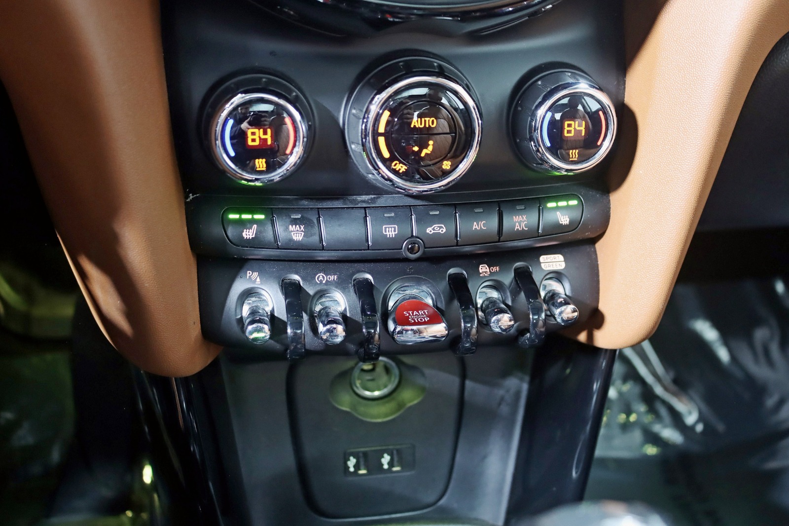 2019 MINI HARDTOP - Image 24