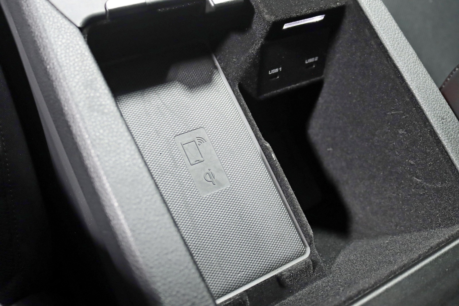 2020 PORSCHE CAYENNE - Image 25