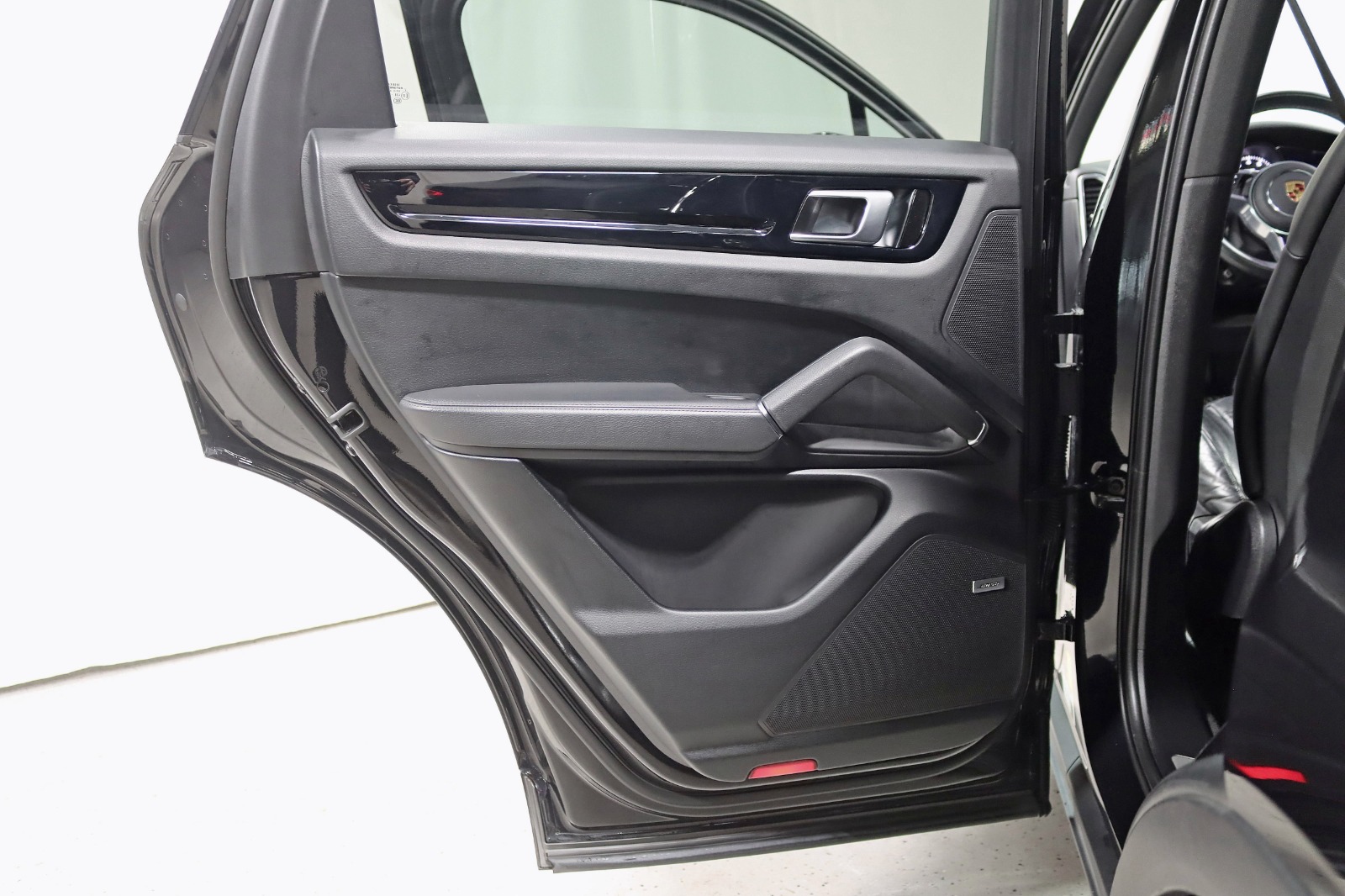 2020 PORSCHE CAYENNE - Image 35