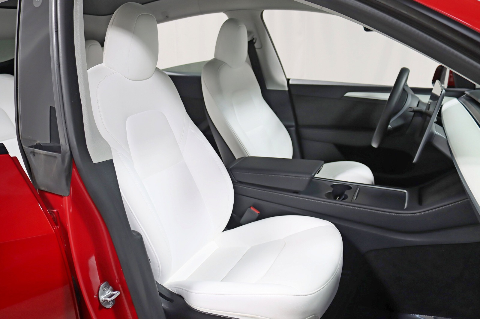 2023 TESLA MODEL Y - Image 29