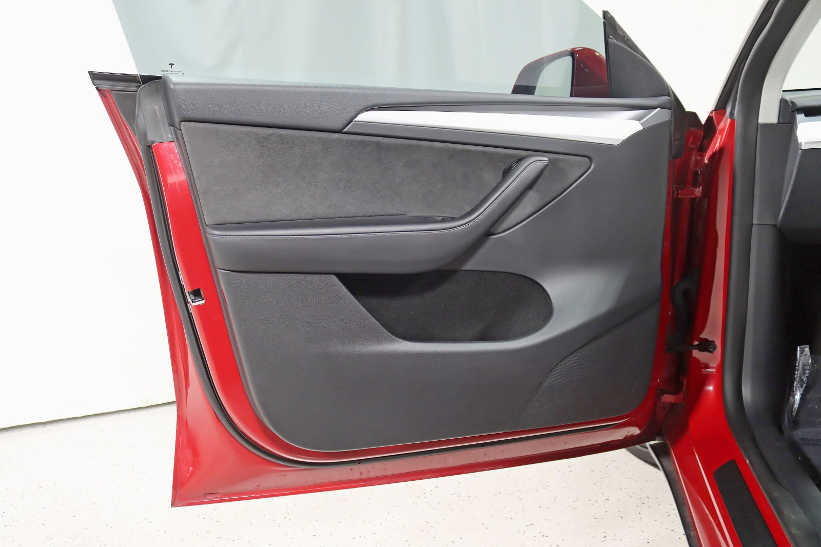 2023 TESLA MODEL Y - Image 35