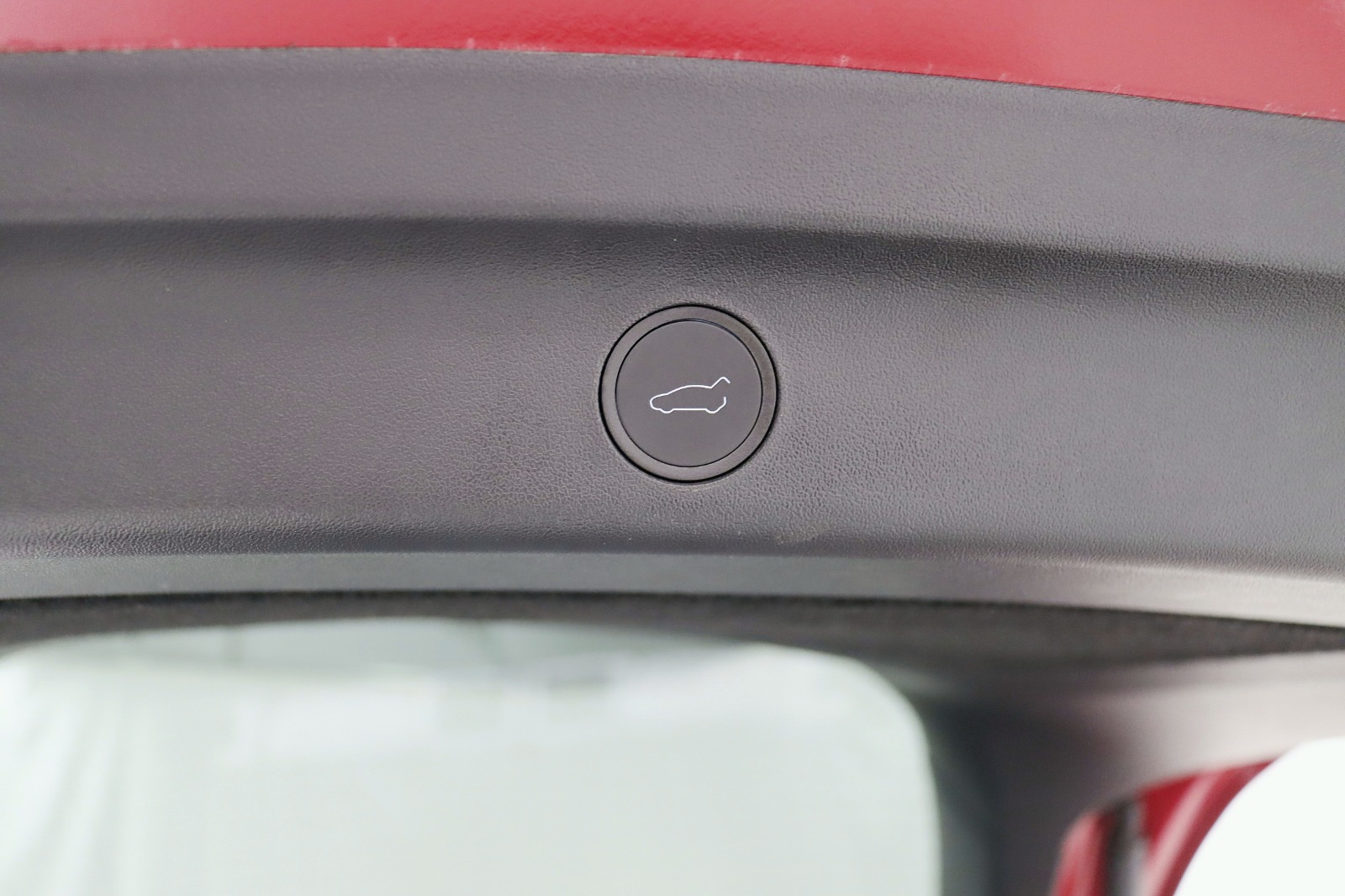 2023 TESLA MODEL Y - Image 40