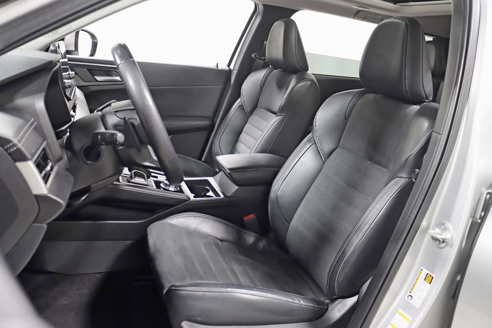 2022 MITSUBISHI OUTLANDER - Image 23