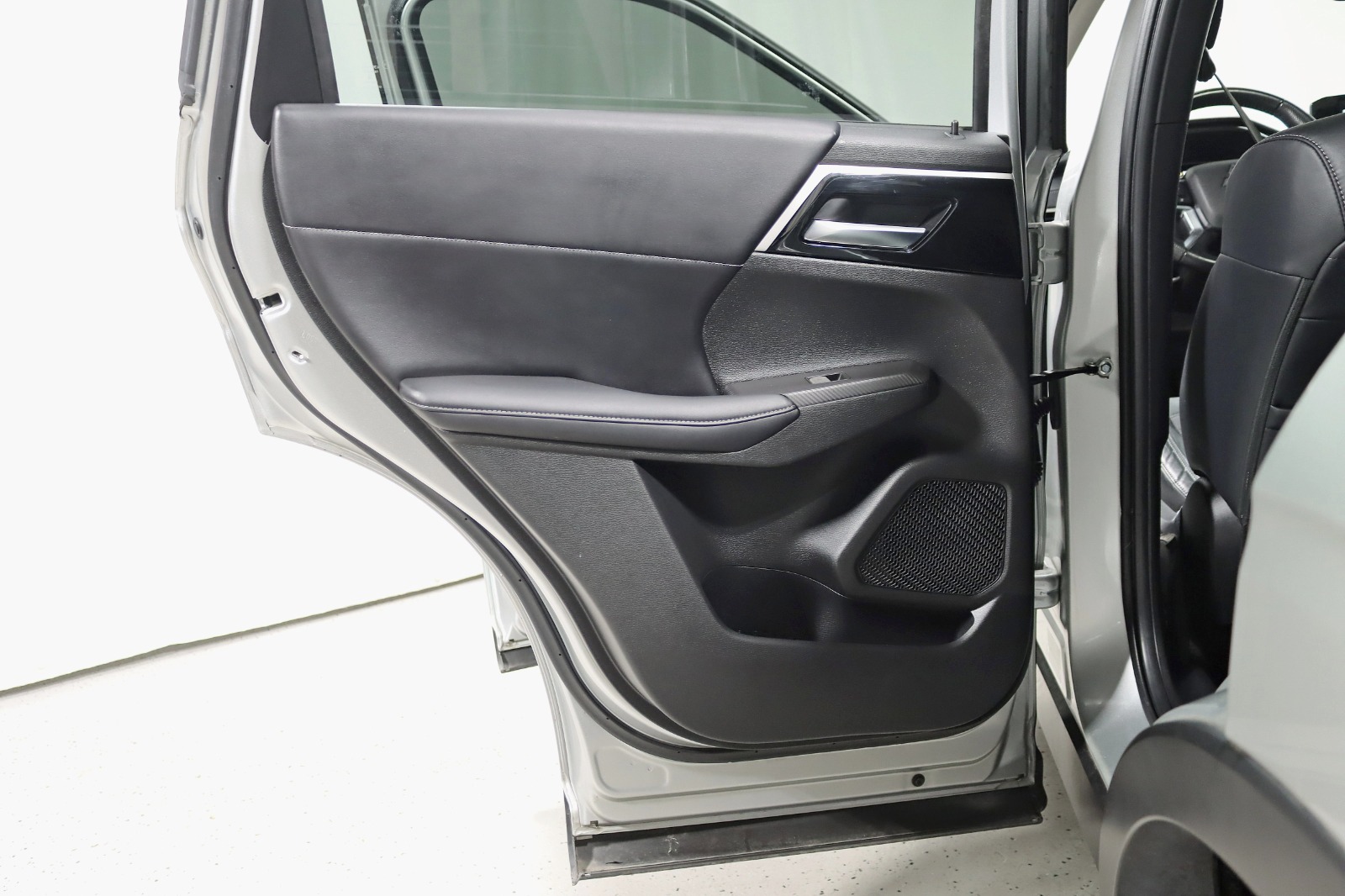 2022 MITSUBISHI OUTLANDER - Image 32