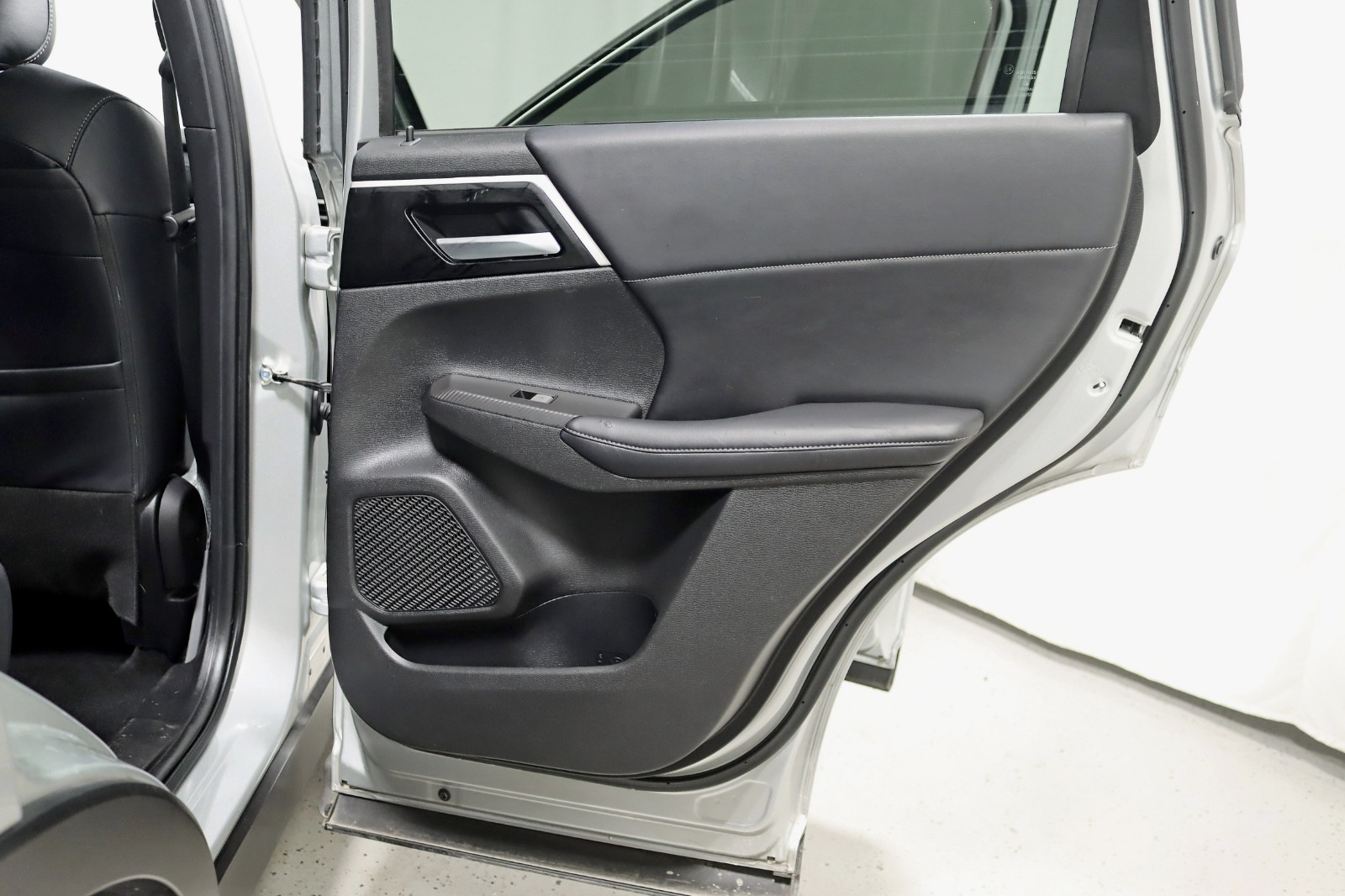 2022 MITSUBISHI OUTLANDER - Image 33