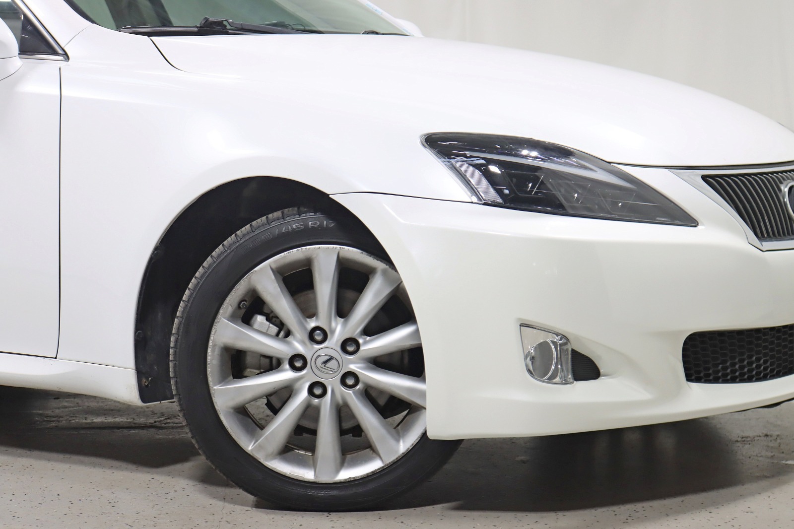 2010 LEXUS IS - Image 6