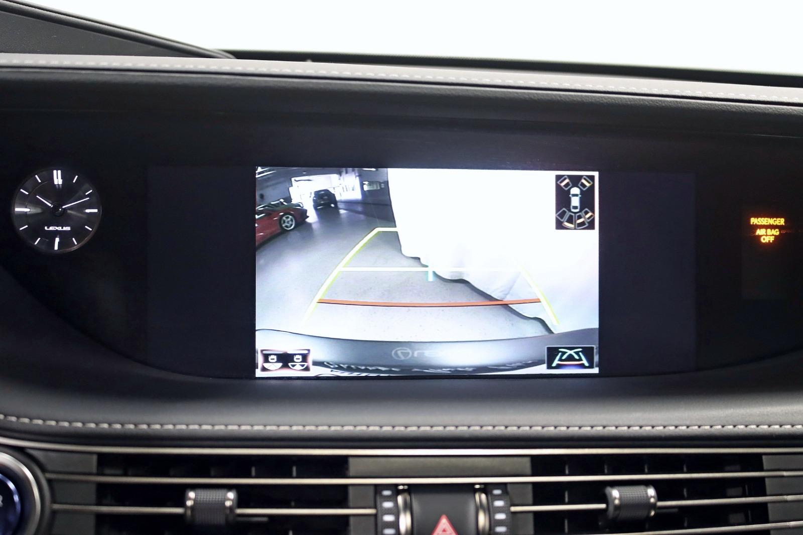 2018 Lexus LS 500h - Photo 21