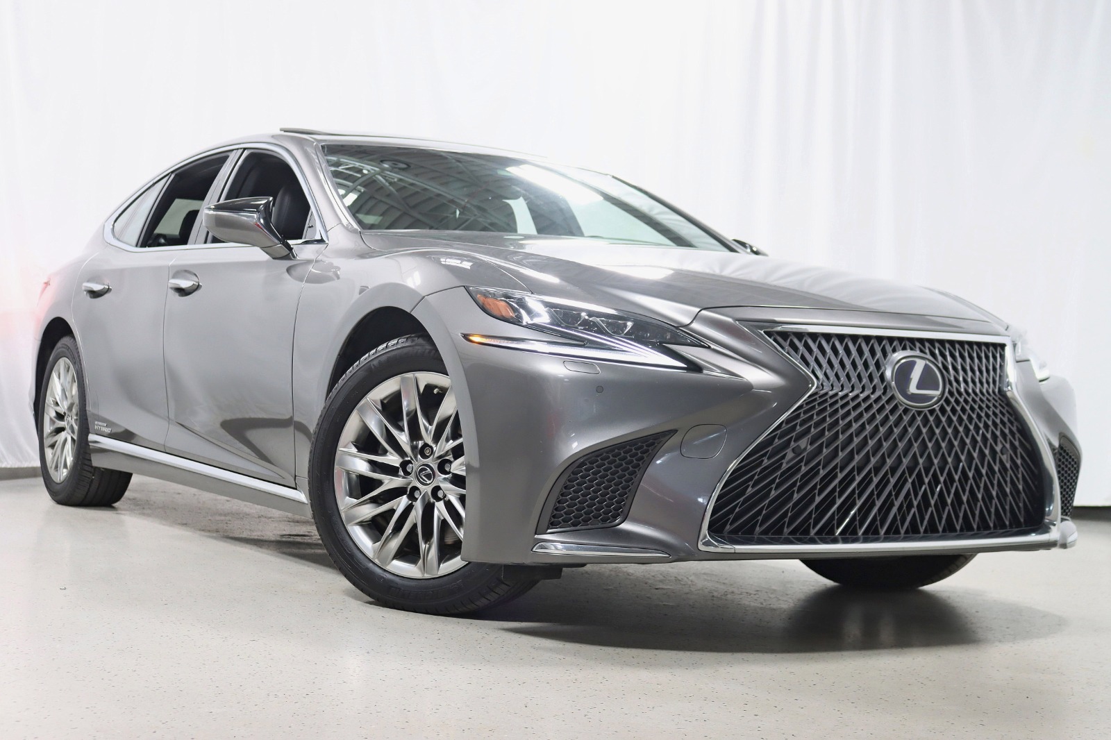 2018 Lexus LS 500h - Photo 7