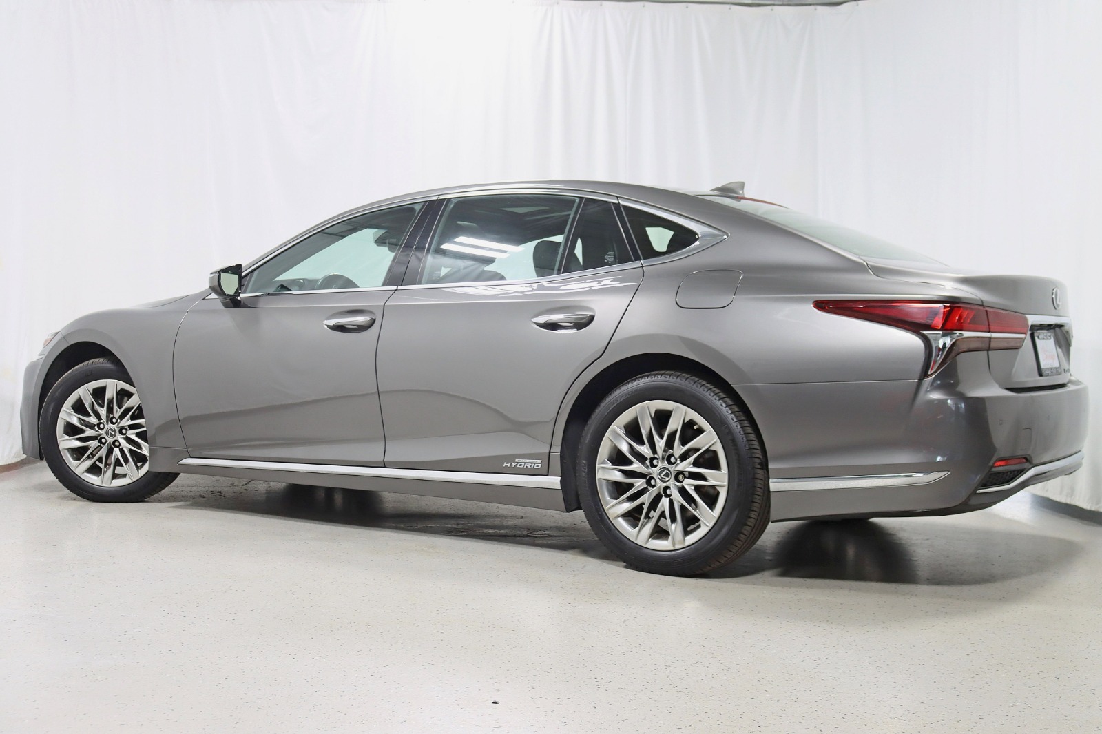 2018 Lexus LS 500h - Photo 9