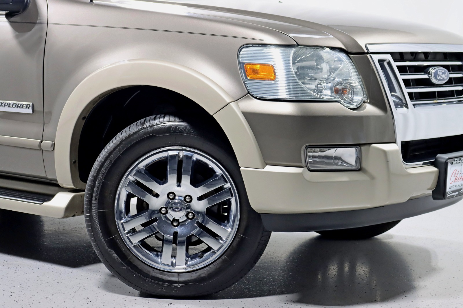 Used-2006-Ford-Explorer-Eddie-