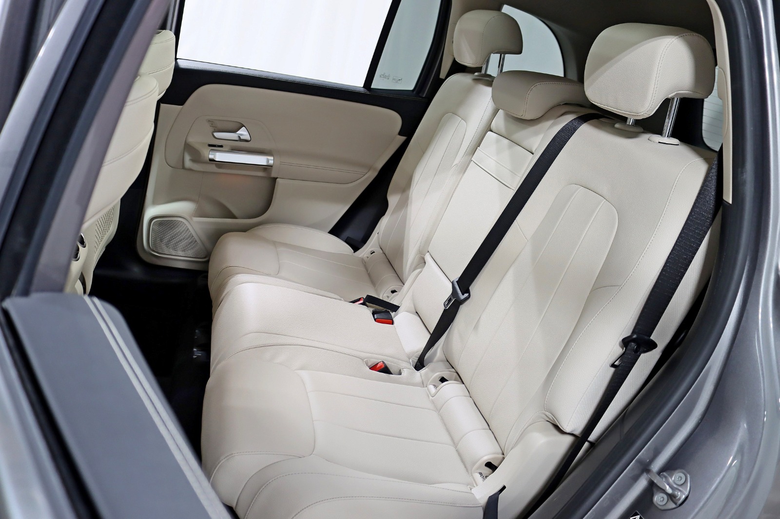 2021 MERCEDES-BENZ GLB-CLASS - Image 30