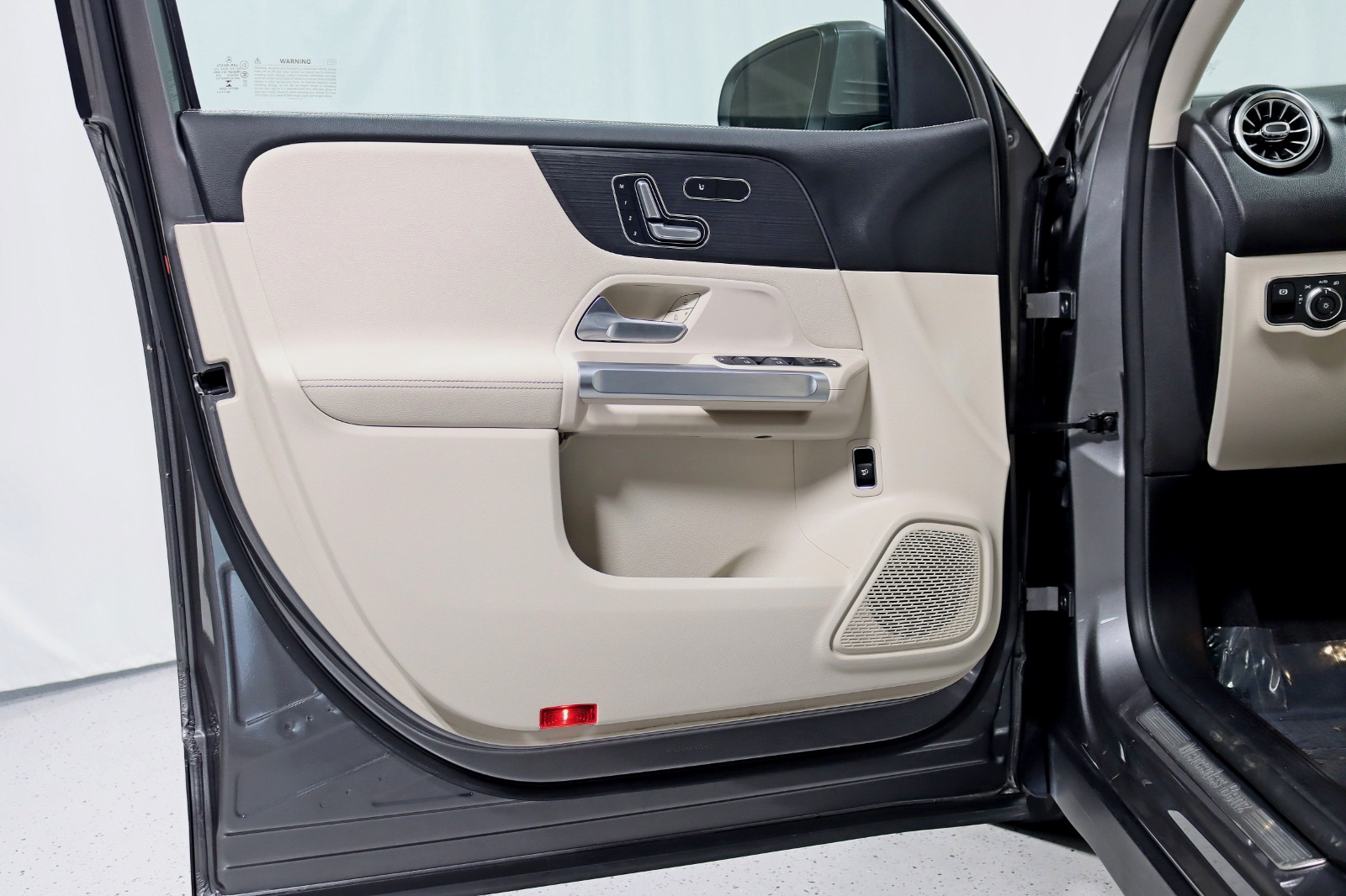 2021 MERCEDES-BENZ GLB-CLASS - Image 34