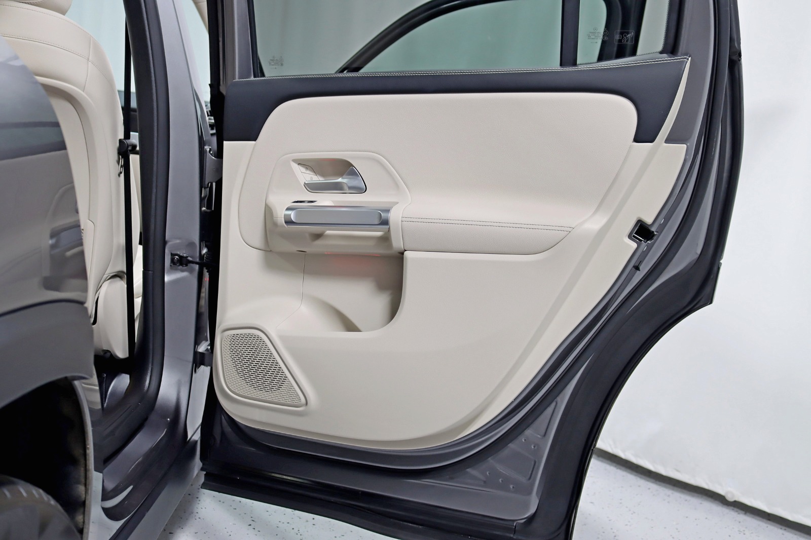 2021 MERCEDES-BENZ GLB-CLASS - Image 38