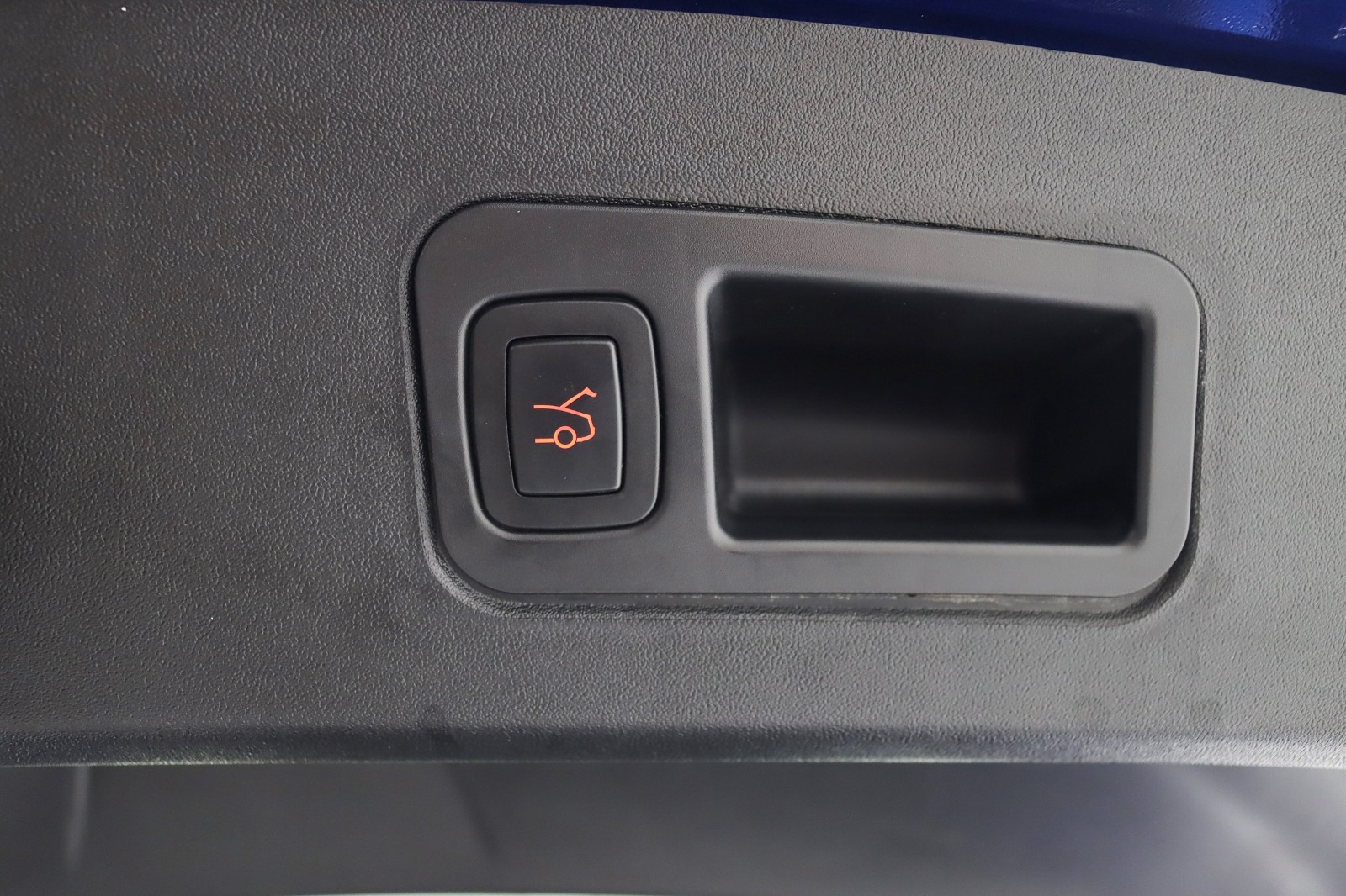 2019 TESLA MODEL S - Image 42