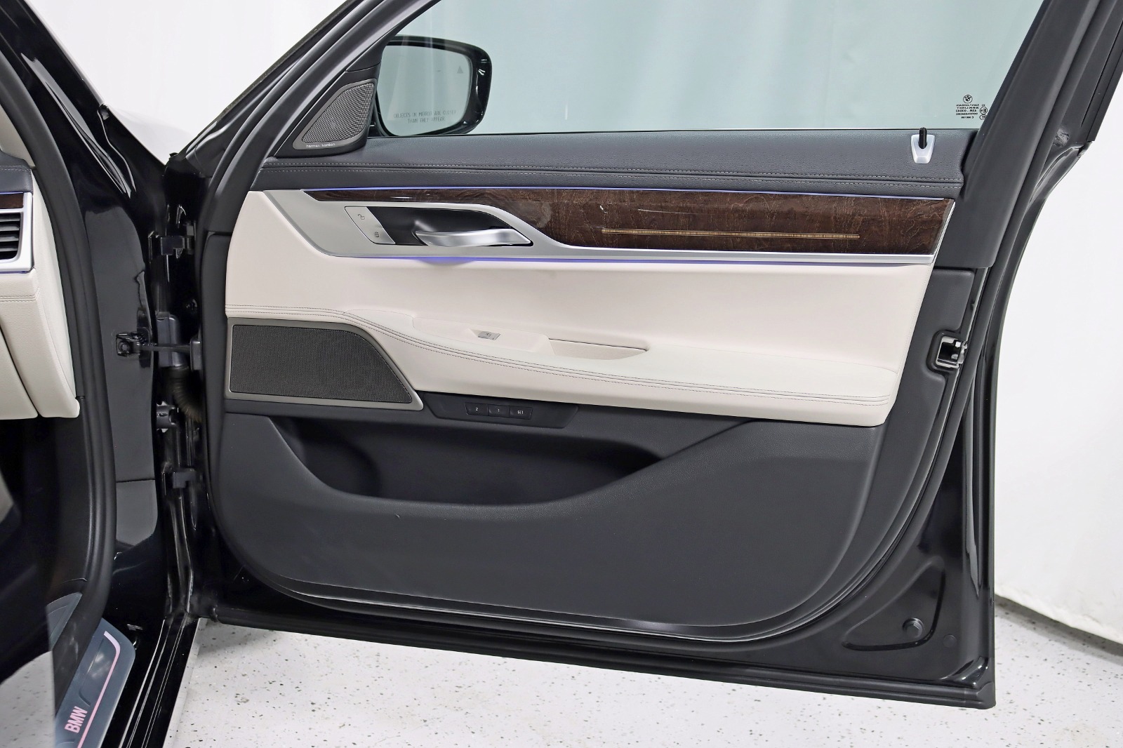 Used 2022 BMW 7 Series 750i xDrive-Driving Assistance Professional