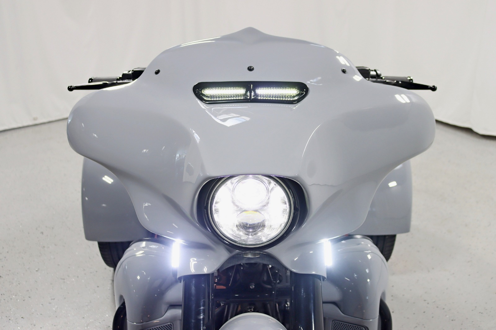 2016 HARLEY-DAVIDSON TRI GLIDE ULTRA - Image 11