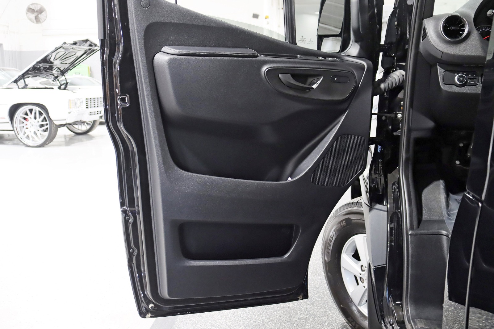 2019 MERCEDES-BENZ SPRINTER - Image 36