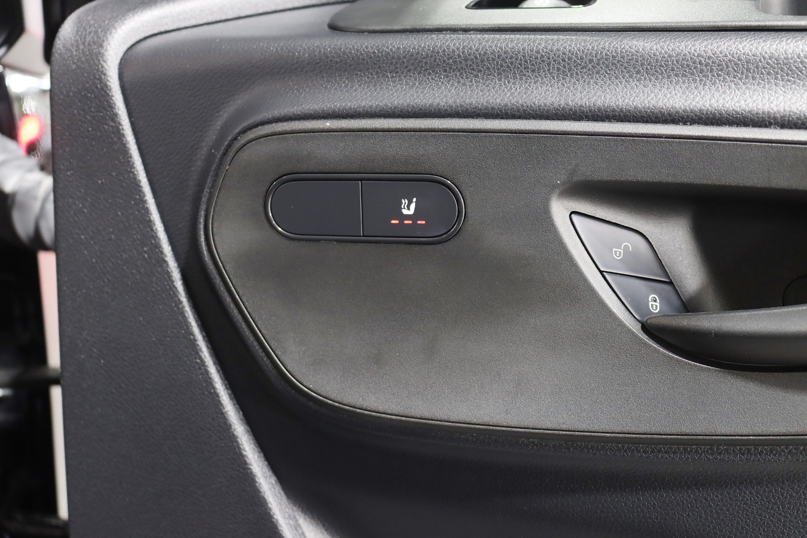 2019 MERCEDES-BENZ SPRINTER - Image 37