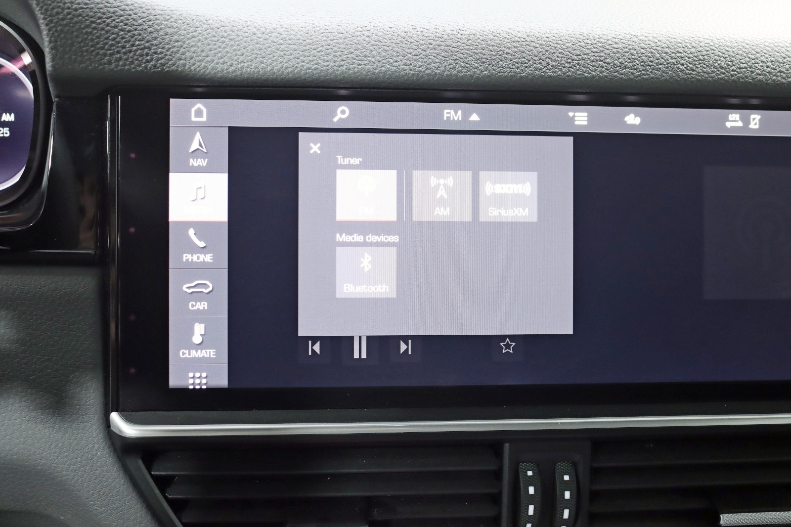 2021 PORSCHE CAYENNE - Image 20