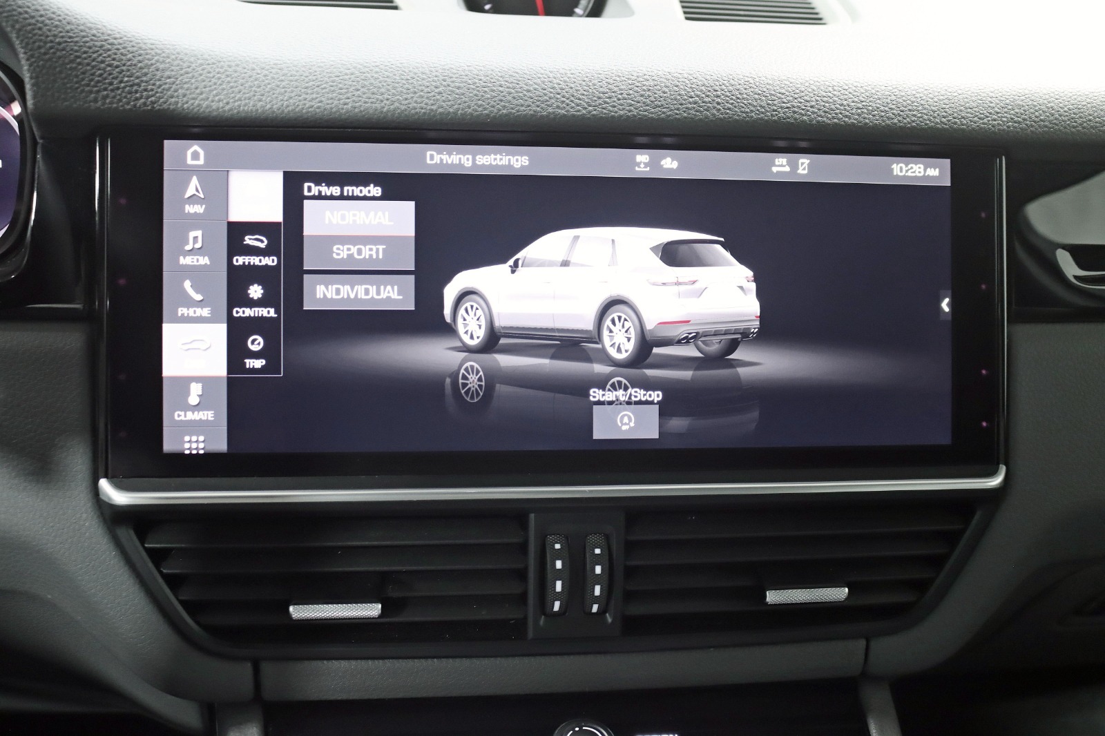 2021 PORSCHE CAYENNE - Image 21