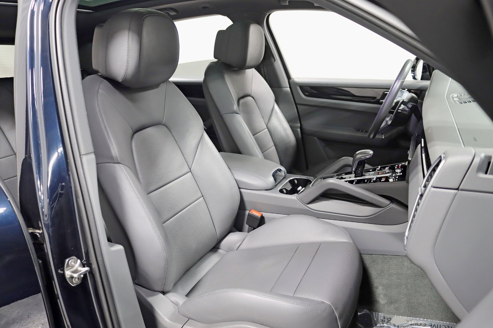 2021 PORSCHE CAYENNE - Image 26