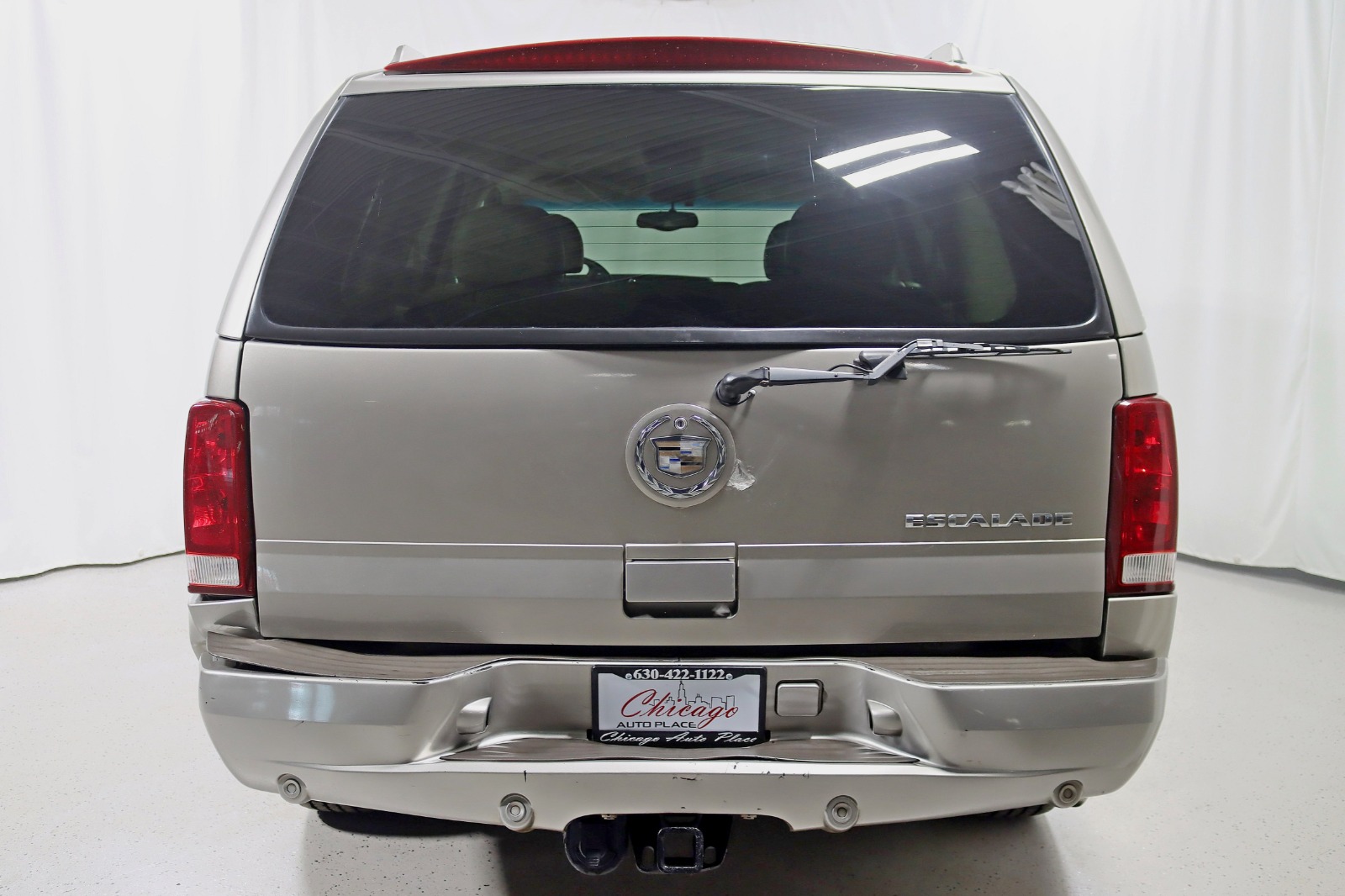 2002 Cadillac Escalade Luxury photo 12