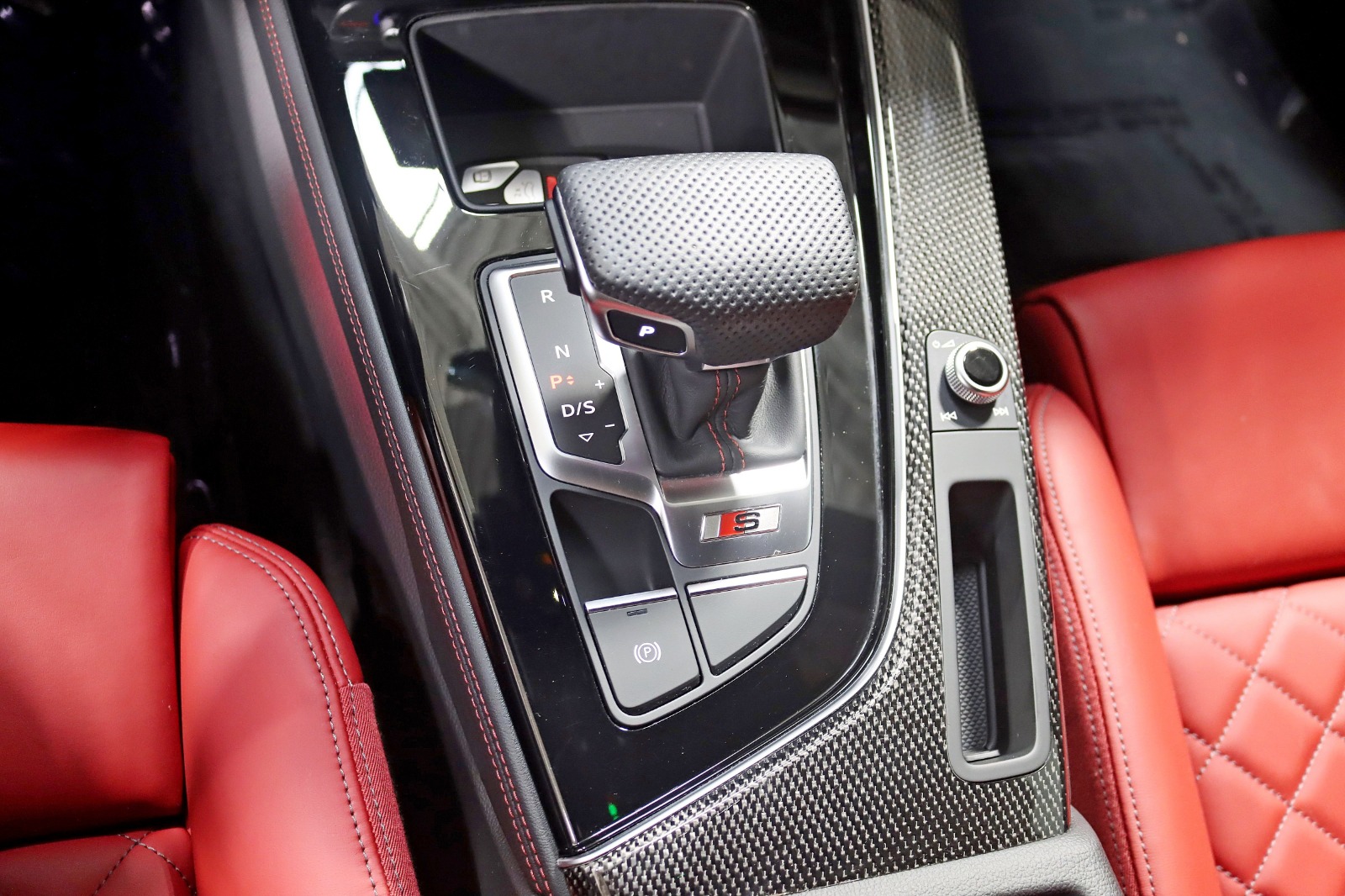 2023 AUDI S4 - Image 26