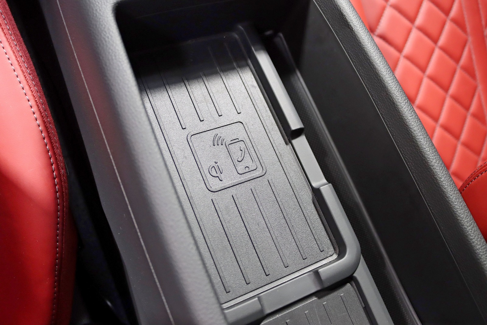 2023 AUDI S4 - Image 27