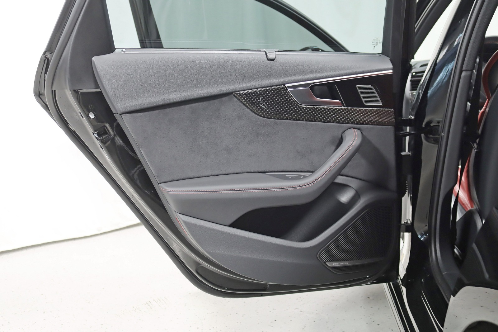 2023 AUDI S4 - Image 37