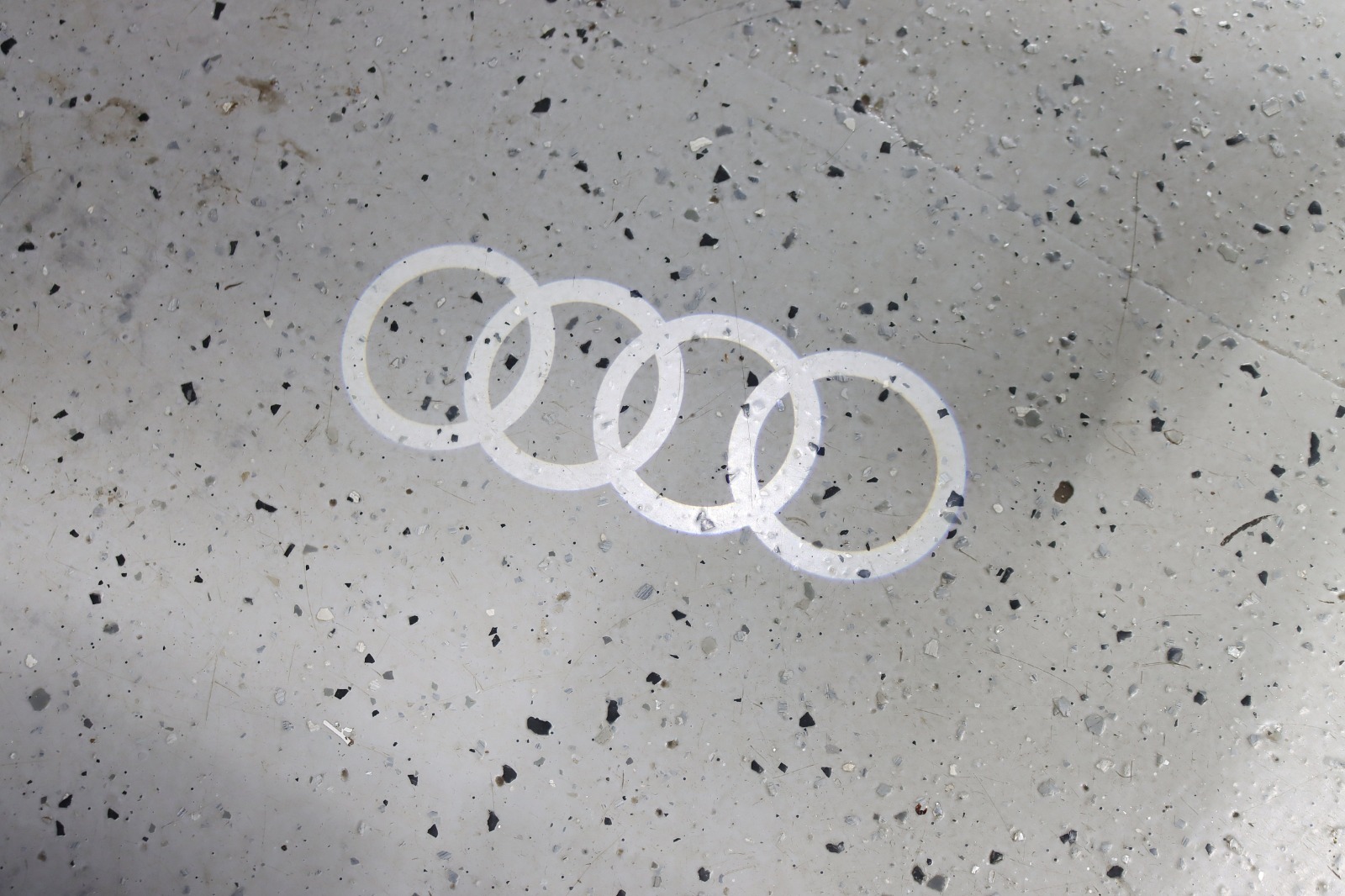 2023 AUDI S4 - Image 40