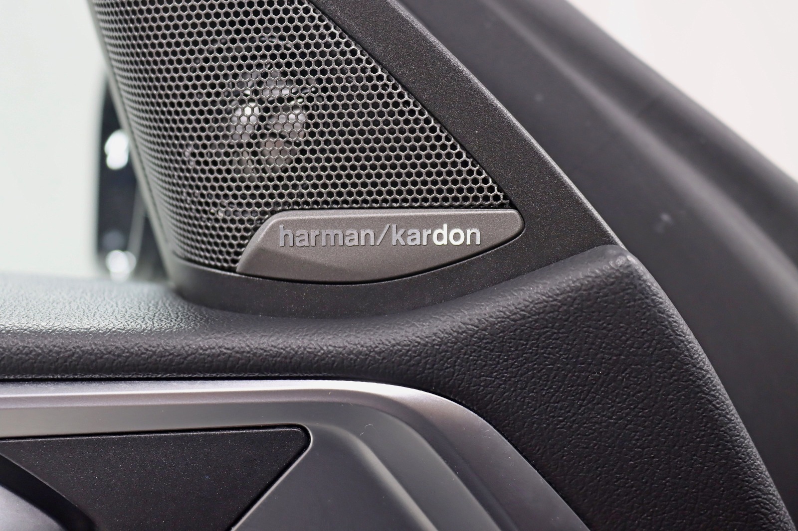 2022 BMW 430I - Image 32